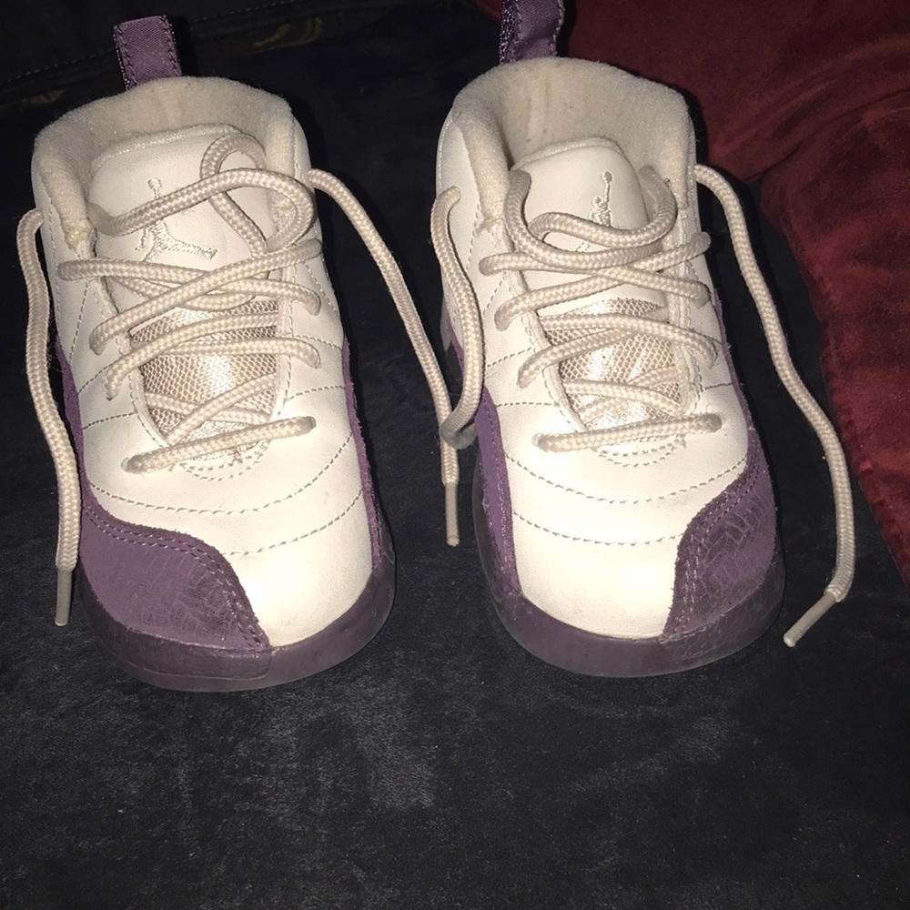 Toddler Jordan 12 size 8C
